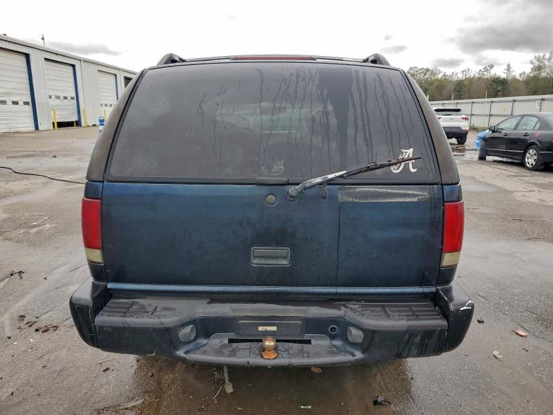 Photo 6 from auction – 2000 CHEVROLET BLAZER with VIN 1GNDT13W0Y2154438