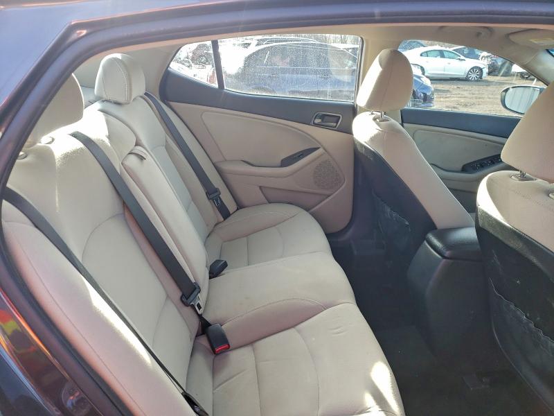 Photo 10 from auction – 2015 KIA OPTIMA LX with VIN 5XXGM4A74FG436900