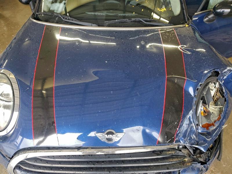 Photo 11 from auction – 2016 MINI COOPER with VIN WMWXU1C5XG2D10980