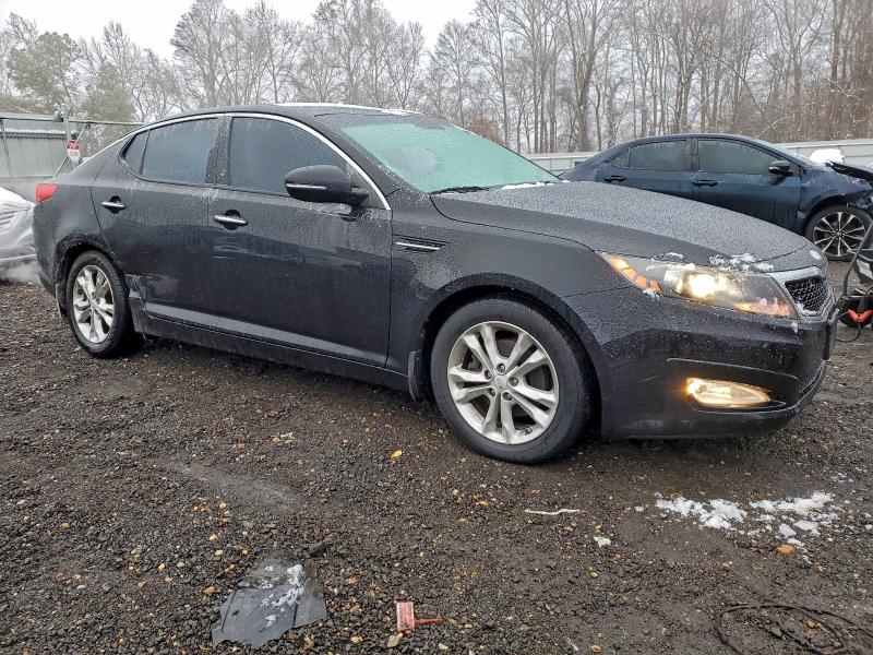 Photo 4 from auction – 2013 KIA OPTIMA EX with VIN 5XXGN4A79DG180411