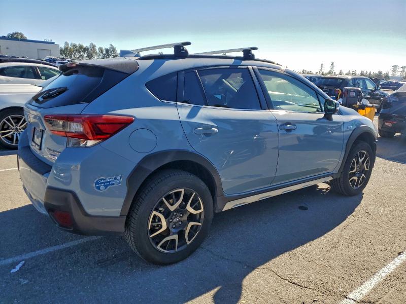 Photo 3 from auction – 2020 SUBARU CROSSTREK with VIN JF2GTDNC6LH283303