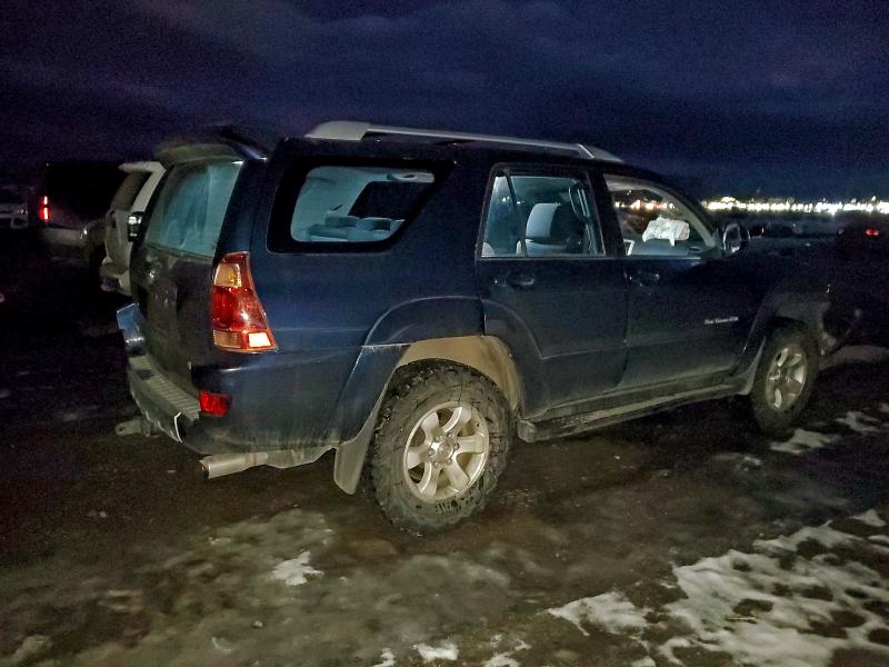 Photo 3 from auction – 2005 TOYOTA 4RUNNER SR with VIN JTEBU14R058036237