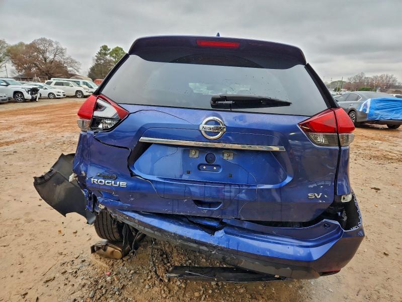 Photo 6 from auction – 2017 NISSAN ROGUE S with VIN KNMAT2MT1HP565470