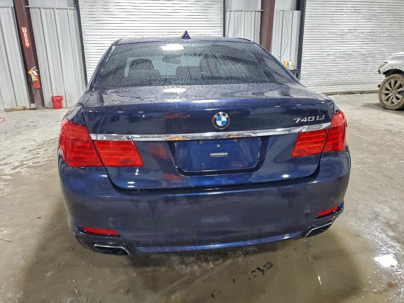 Photo 6 from auction – 2011 BMW 740 with VIN WBAKB4C52BC574468