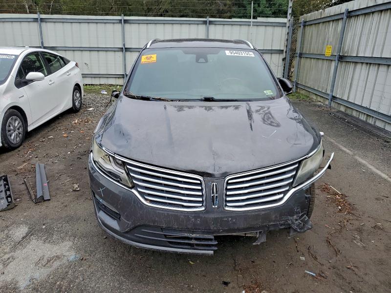 Photo 5 from auction – 2017 LINCOLN MKC RESERV with VIN 5LMCJ3D93HUL03680