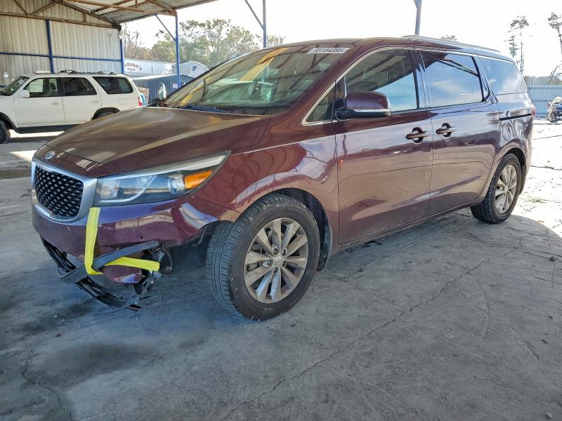 KIA SEDONA EX 2017 with VIN KNDMC5C11H6334363 - Photo from auction