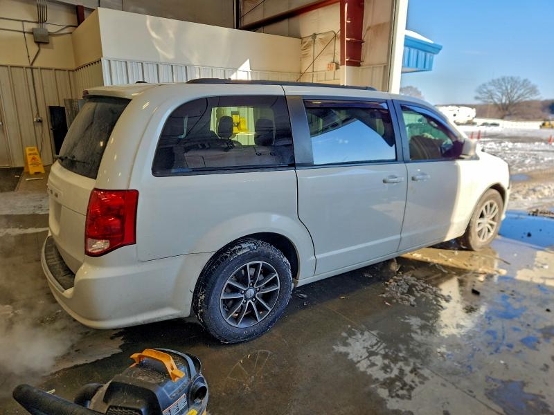 Photo 3 from auction – 2018 DODGE GRAND CARA with VIN 2C4RDGEG4JR335375