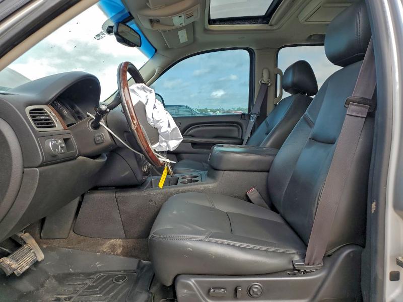 Photo 7 from auction – 2014 GMC YUKON DENA with VIN 1GKS1EEF1ER208783