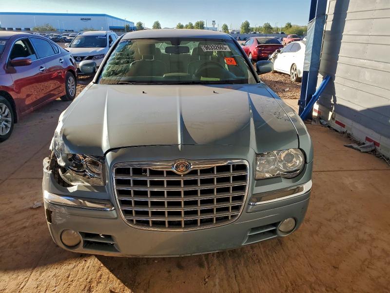 Photo 5 from auction – 2008 CHRYSLER 300 LIMITE with VIN 2C3KA33G18H267899