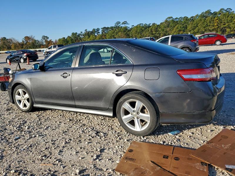 Photo 2 from auction – 2011 TOYOTA CAMRY BASE with VIN 4T1BF3EK3BU752995