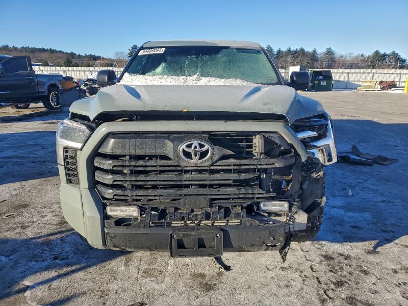 Photo 5 from auction – 2024 TOYOTA TUNDRA with VIN 5TFLA5DB6RX198185