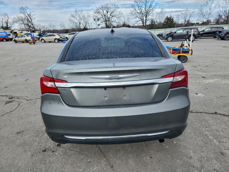 Photo 6 from auction – 2013 CHRYSLER 200 TOURIN with VIN 1C3CCBBB3DN600992