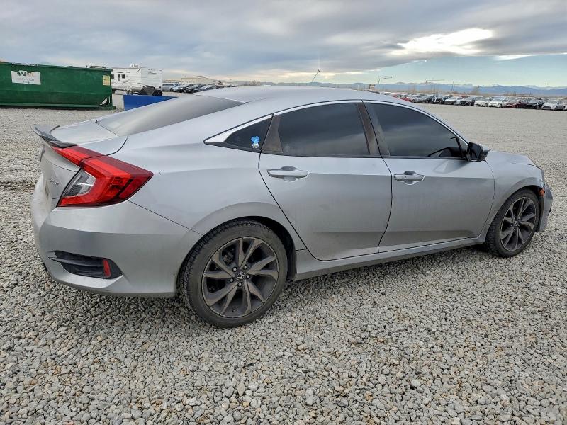 Photo 3 from auction – 2021 HONDA CIVIC SPOR with VIN 19XFC2F82ME003859