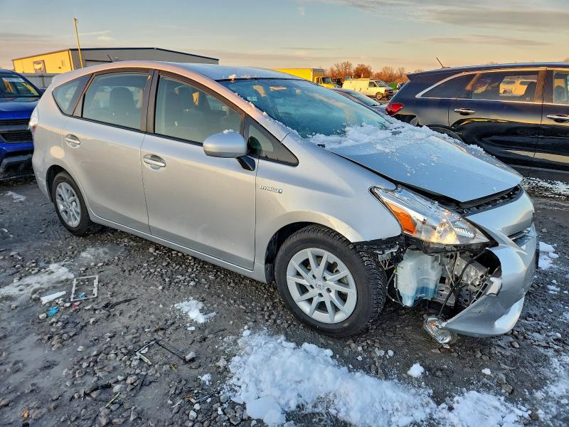 Photo 4 from auction – 2012 TOYOTA PRIUS V with VIN JTDZN3EU6C3171389