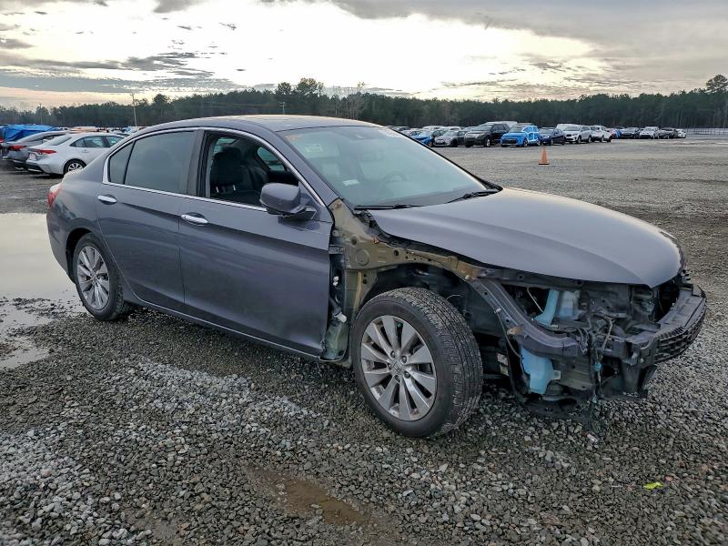 Photo 4 from auction – 2014 HONDA ACCORD EXL with VIN 1HGCR2F81EA015847