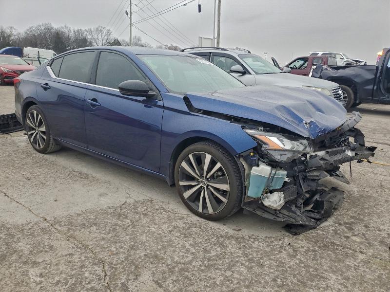 Photo 4 from auction – 2020 NISSAN ALTIMA SR with VIN 1N4BL4CV4LC181479