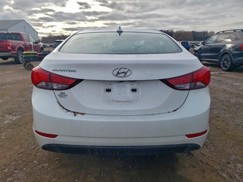 Photo 6 from auction – 2016 HYUNDAI ELANTRA SE with VIN 5NPDH4AE0GH734484
