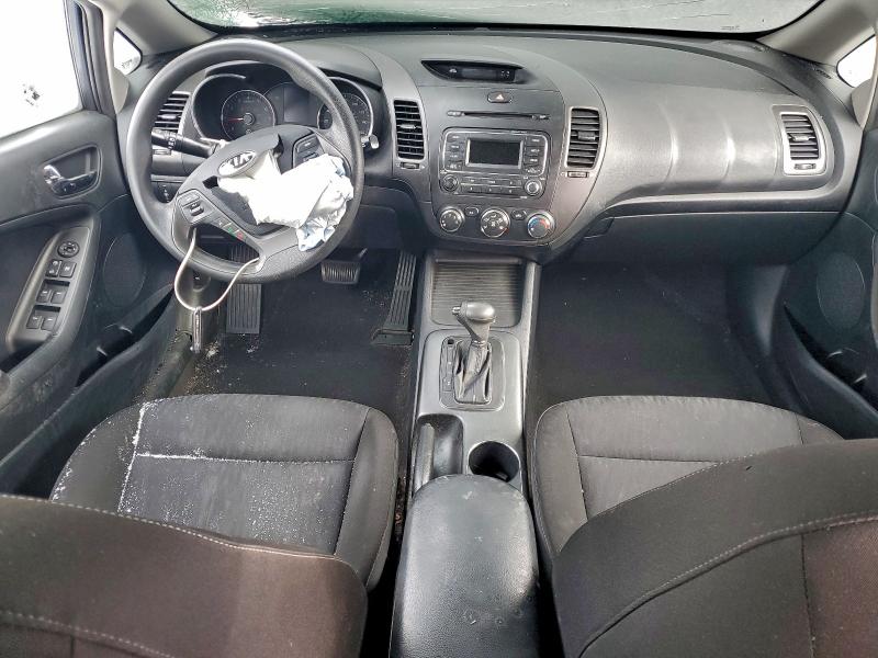 Photo 8 from auction – 2016 KIA FORTE LX with VIN KNAFK4A6XG5610545