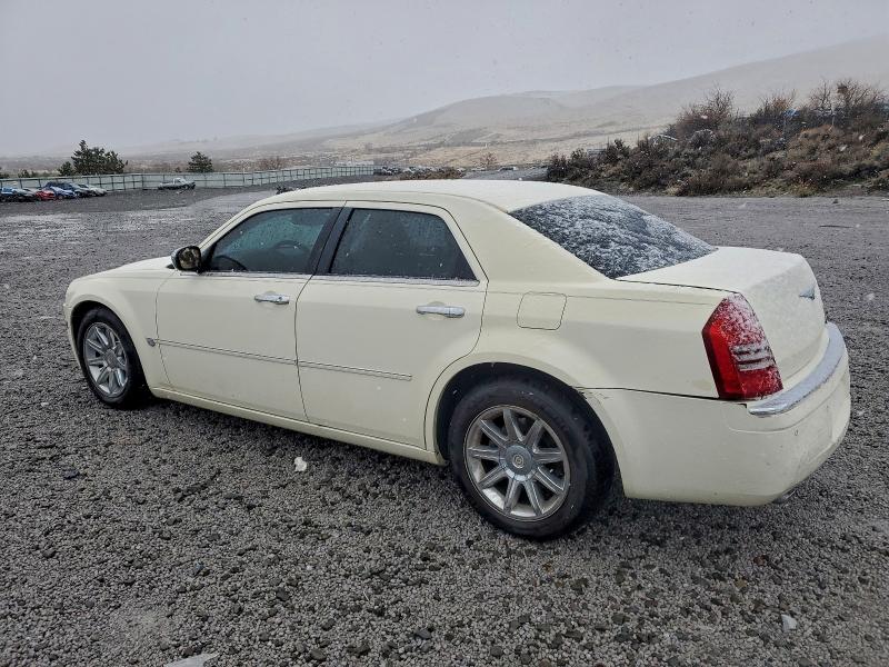 Photo 2 from auction – 2005 CHRYSLER 300C with VIN 2C3JA63H65H539493
