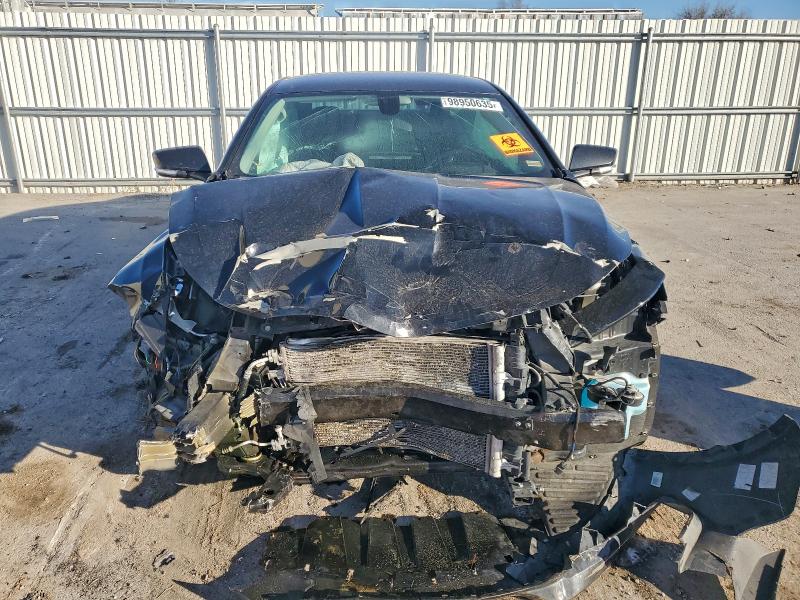 Photo 5 from auction – 2017 CHEVROLET IMPALA LT with VIN 2G1105S33H9192453