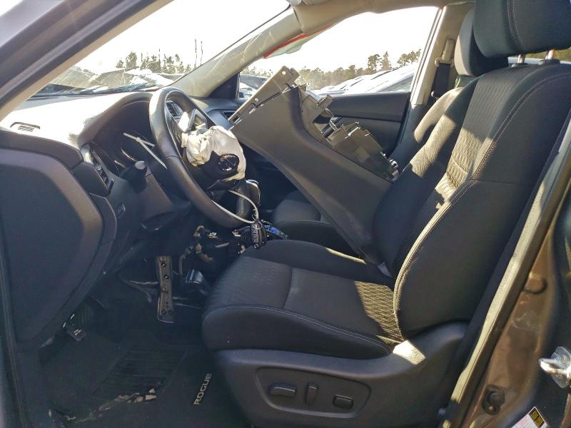 Photo 7 from auction – 2017 NISSAN ROGUE S with VIN KNMAT2MV4HP572513