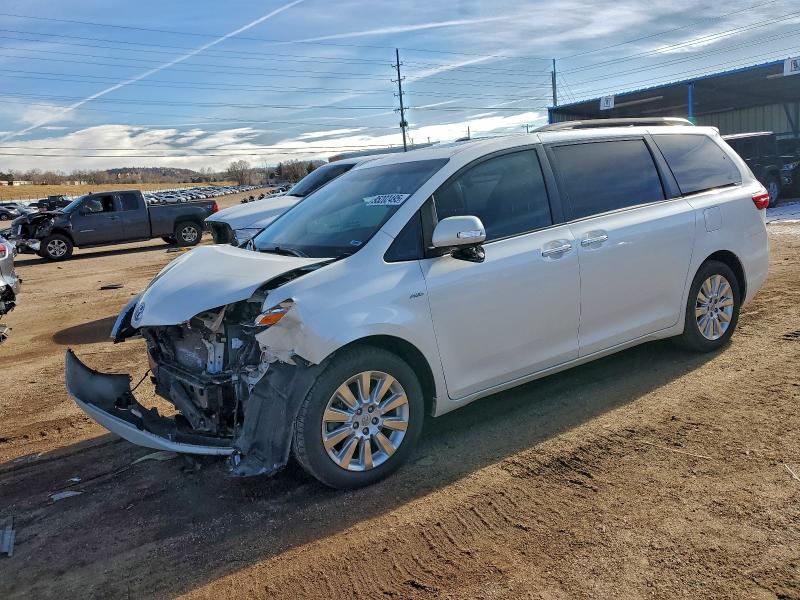 TOYOTA SIENNA XLE 2016 with VIN 5TDDK3DC0GS134189 - Photo from auction