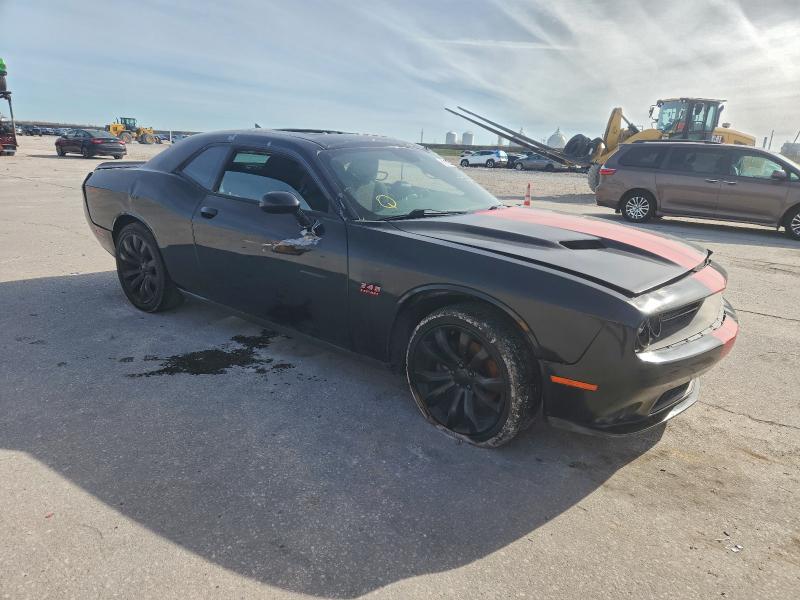 Photo 4 from auction – 2016 DODGE CHALLENGER with VIN 2C3CDZBT2GH117473