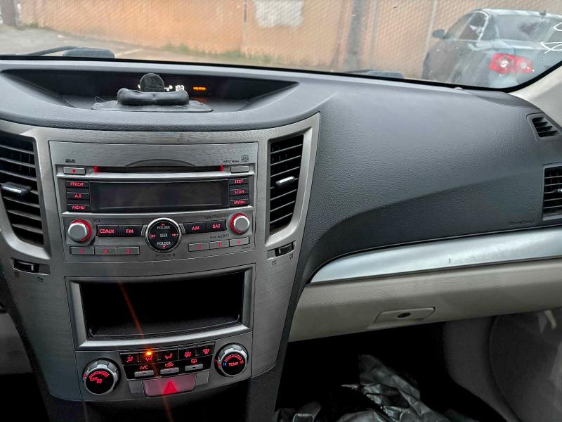 Photo 9 from auction – 2010 SUBARU OUTBACK 2. with VIN 4S4BRBAC9A3383130