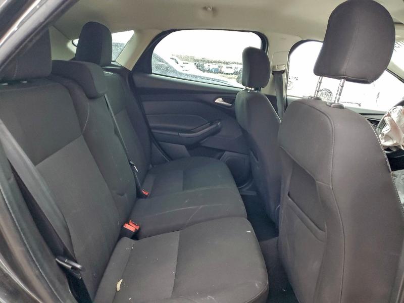 Photo 10 from auction – 2015 FORD FOCUS SE with VIN 1FADP3K29FL385391