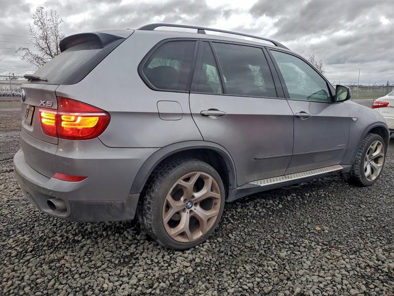 Photo 3 from auction – 2012 BMW X5 XDRIVE3 with VIN 5UXZV4C57CL743778
