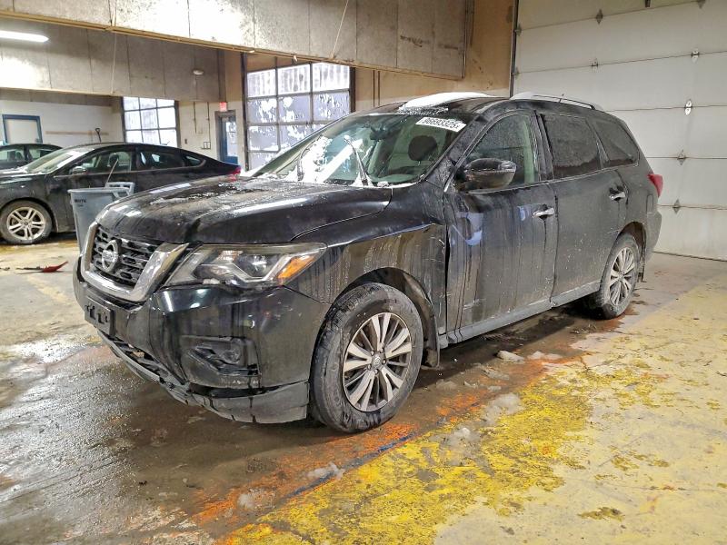 NISSAN PATHFINDER 2017 with VIN 5N1DR2MMXHC678308 - Photo from auction