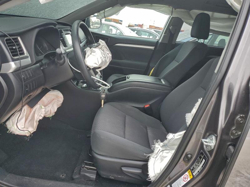Photo 7 from auction – 2019 TOYOTA HIGHLANDER with VIN 5TDZARFH1KS043767