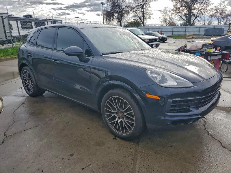 Photo 4 from auction – 2021 PORSCHE CAYENNE with VIN WP1AA2AY3MDA05157