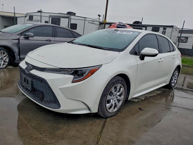 Photo 1 from auction – 2021 TOYOTA COROLLA LE with VIN JTDEPMAE6MJ184542