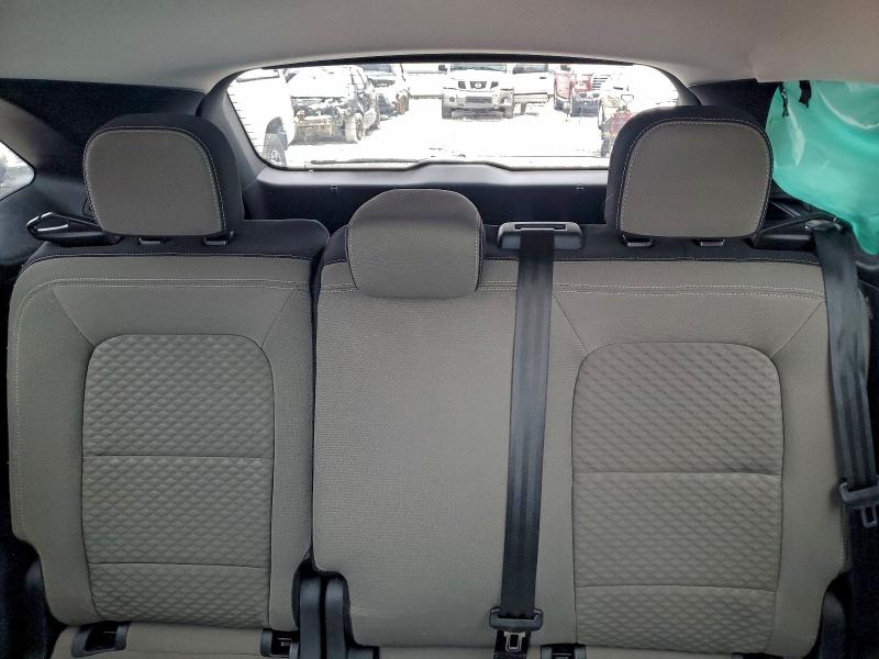 Photo 10 from auction – 2022 FORD ESCAPE SE with VIN 1FMCU0G67NUB85204