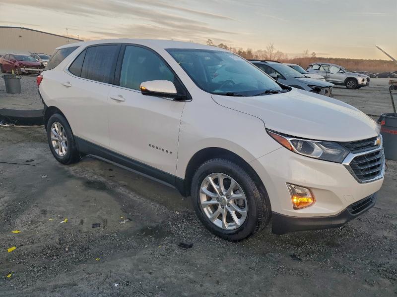 Photo 4 from auction – 2019 CHEVROLET EQUINOX LT with VIN 2GNAXKEV3K6280918