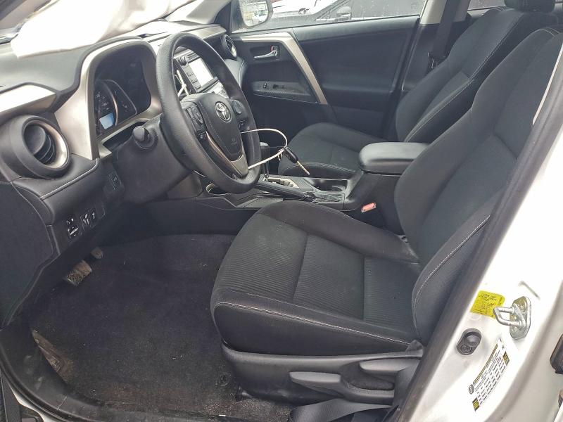 Photo 7 from auction – 2015 TOYOTA RAV4 XLE with VIN 2T3WFREV0FW176536