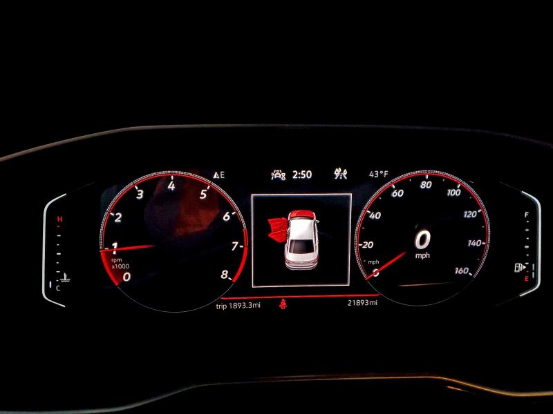 Photo 9 from auction – 2024 VOLKSWAGEN JETTA 40TH with VIN 3VW8T7BU5RM024014