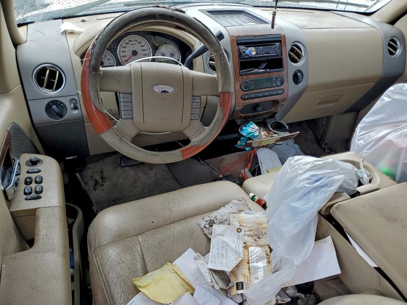 Photo 8 from auction – 2004 FORD F150 with VIN 1FTPX12564KB48365