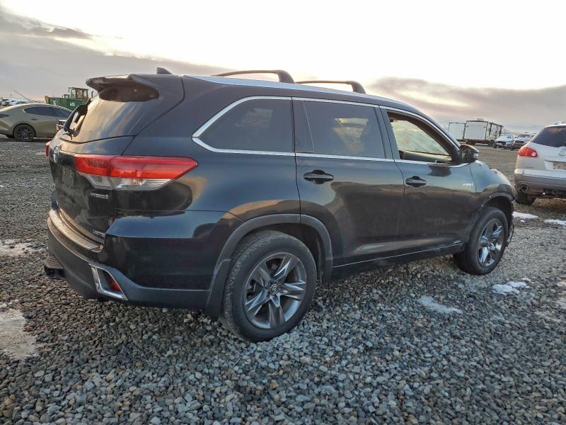 Photo 3 from auction – 2019 TOYOTA HIGHLANDER with VIN 5TDDGRFH8KS052653
