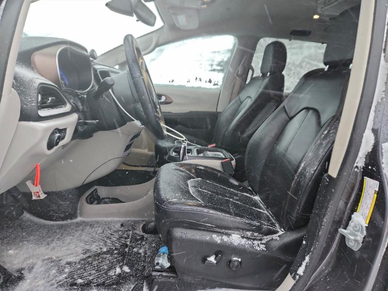 Photo 7 from auction – 2018 CHRYSLER PACIFICA T with VIN 2C4RC1BG5JR188472