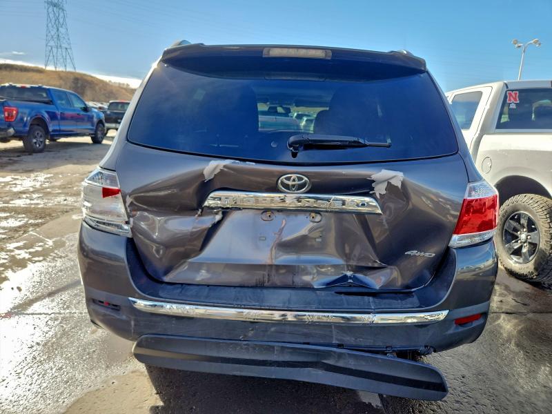Photo 6 from auction – 2012 TOYOTA HIGHLANDER with VIN 5TDDK3EH0CS118014