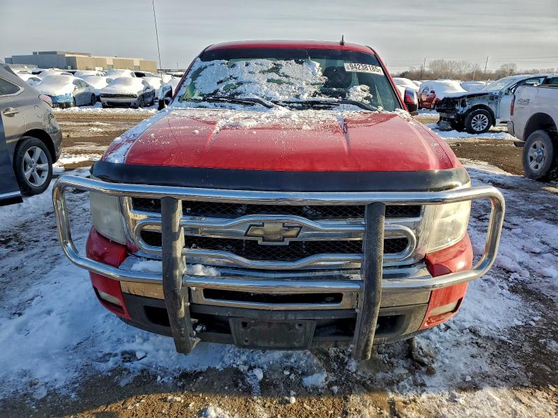 Photo 5 from auction – 2011 CHEVROLET SILVERADO with VIN 1GCNKSE02BF128003