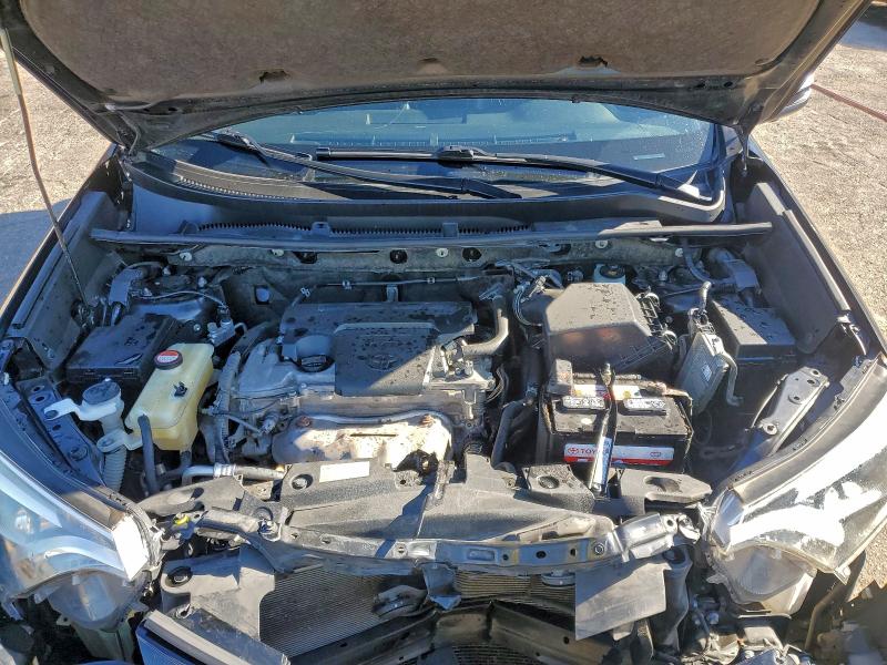 Photo 12 from auction – 2016 TOYOTA RAV4 SE with VIN JTMJFREV4GD183398