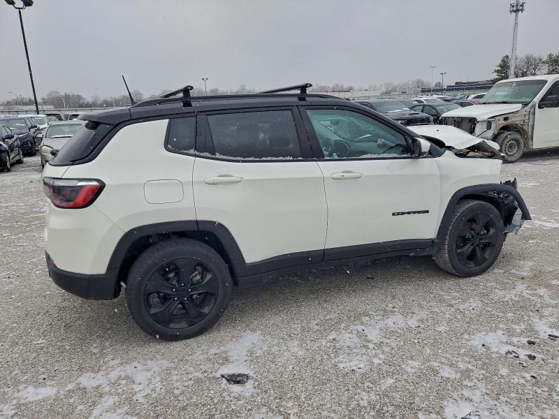 Photo 3 from auction – 2021 JEEP COMPASS LATITUDE with VIN 3C4NJDBB3MT547636