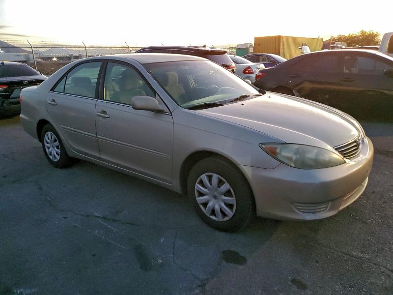 Photo 4 from auction – 2005 TOYOTA CAMRY with VIN 4T1BE32K55U504078