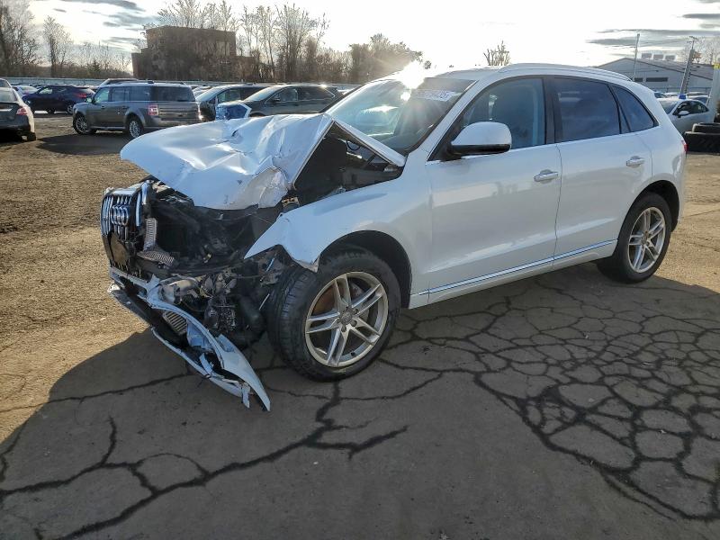 AUDI Q5 PREMIUM 2015 with VIN WA1LFAFP5FA006301 - Photo from auction