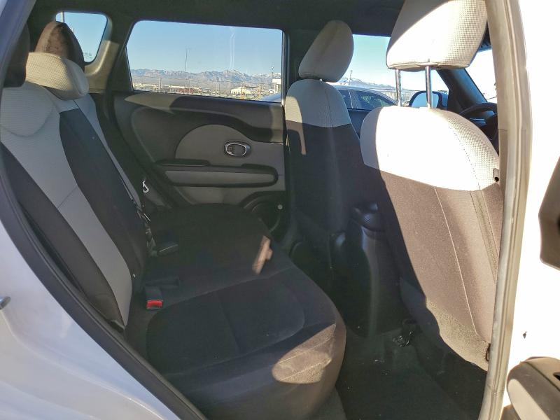 Photo 10 from auction – 2015 KIA SOUL with VIN KNDJN2A24F7160271