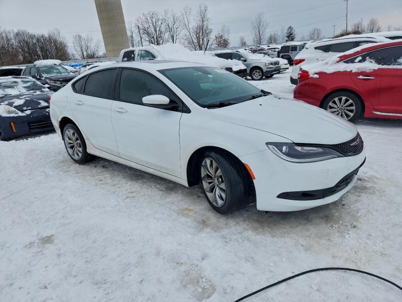 Photo 4 from auction – 2016 CHRYSLER 200 S with VIN 1C3CCCDG3GN105503