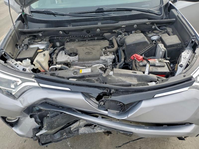 Photo 12 from auction – 2018 TOYOTA RAV4 LIMIT with VIN 2T3DFREV6JW700868